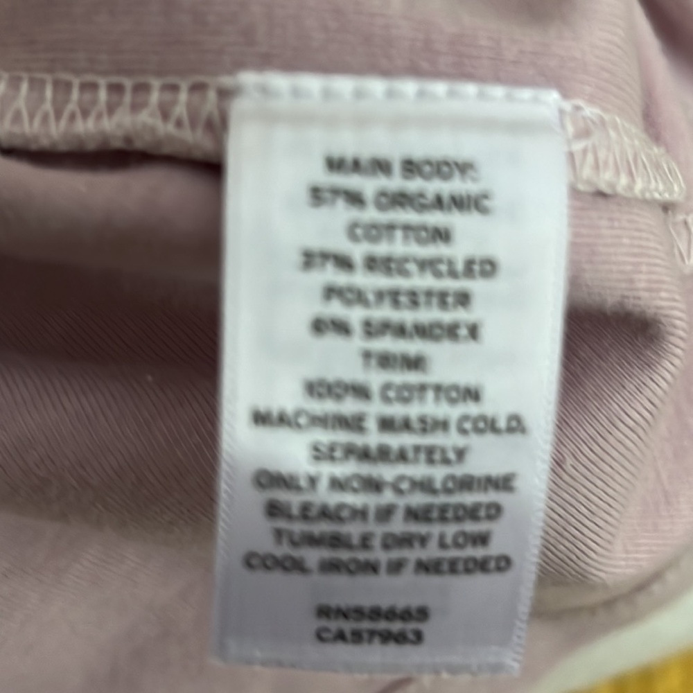 Caslon lavender tee with v-neck and long sleeves. NWT from Nordstrom. Size XL - Picture 5 of 5